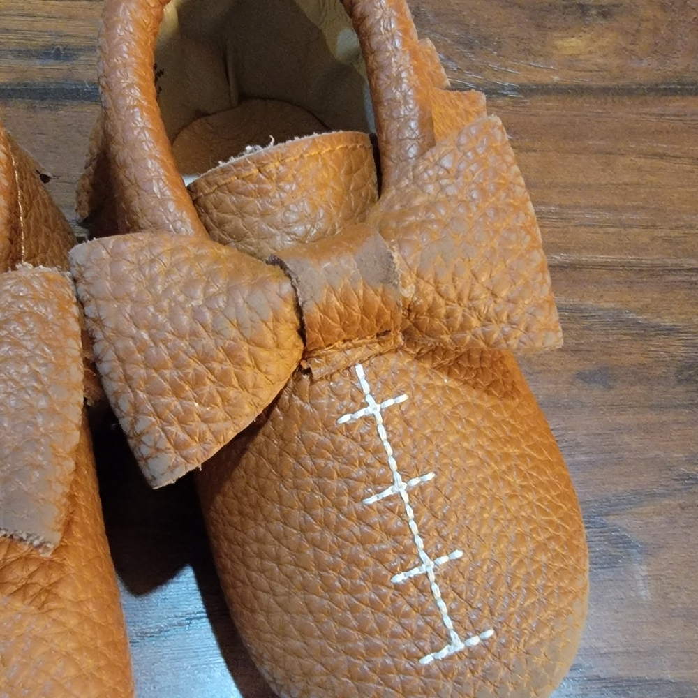 Monkey Feet - Picture 4 of 10